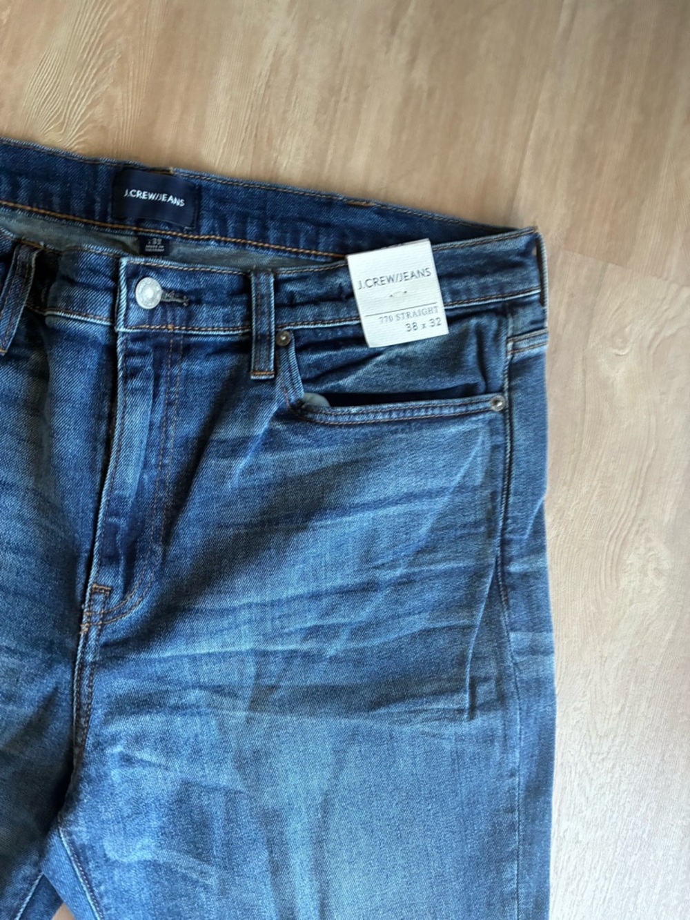 J Crew 770 Straight Leg mid wash Jeans Mens Size 38 x 32 - Picture 10 of 15